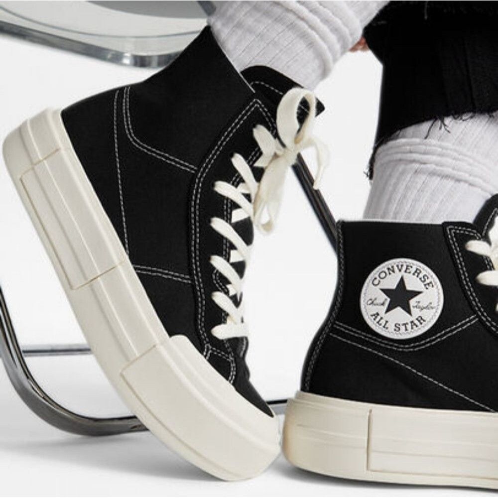 Converse Chuck Taylor Black Cruise Hightop Platform Sneakers - Women's 9 NIB - Picture 9 of 12
